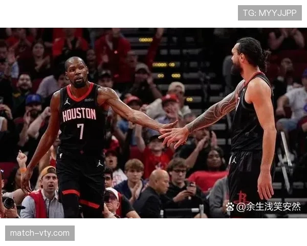 “补篮”到底算不算二次运球?一文讲透补篮规则的实战判定标准 “补篮”到底算不算二次运球?一文讲透补篮规则的实战判定标准
